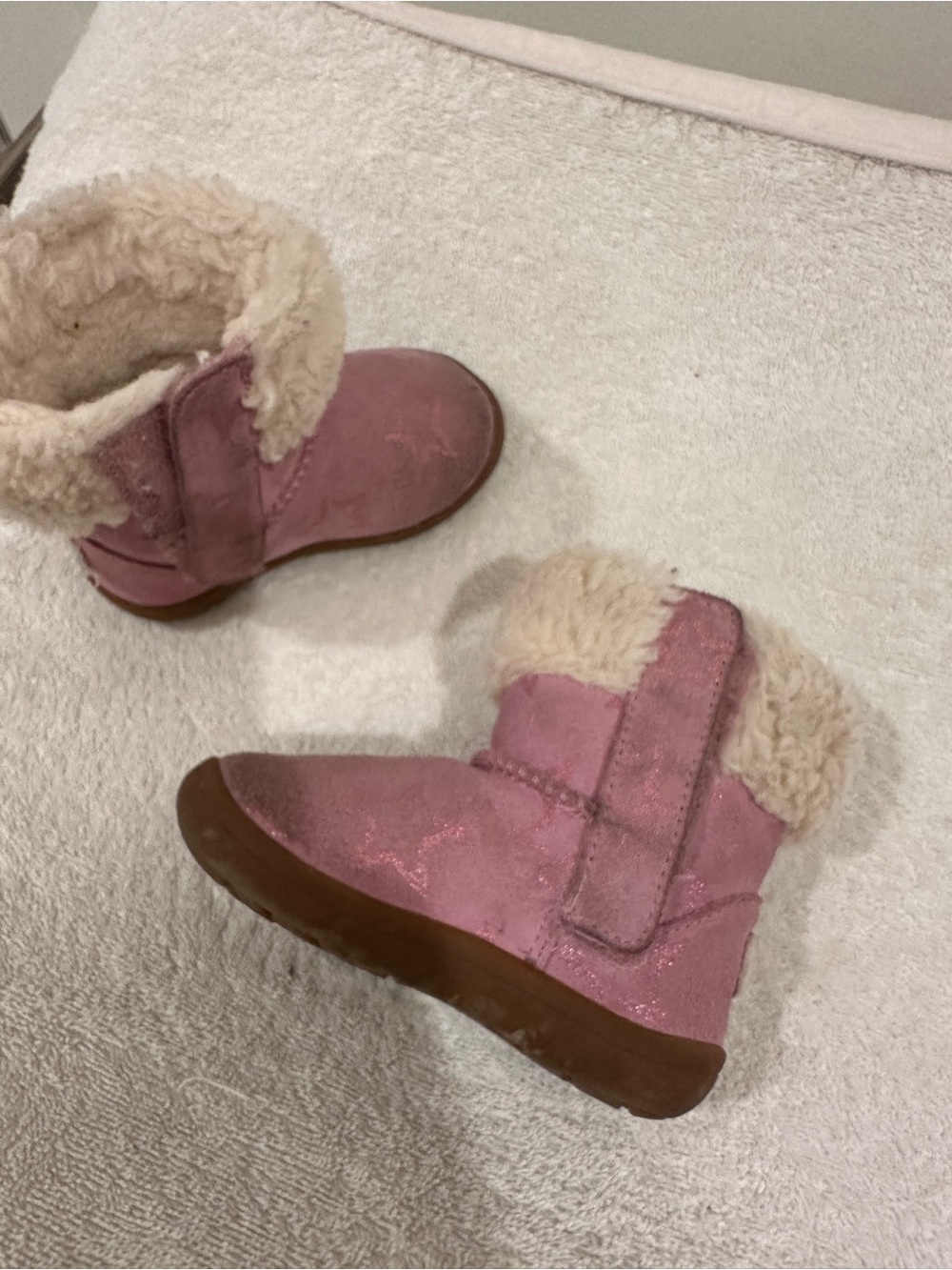 UGG Kids Pink Fur-Lined Winter Boots
